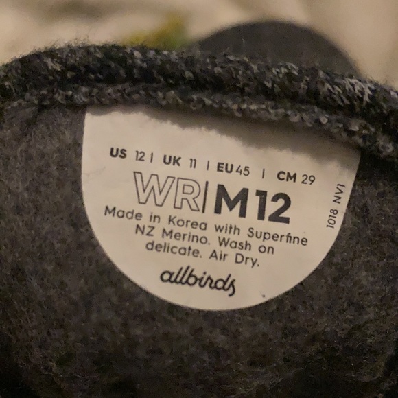 Mens Allbirds Gray sneakers - Picture 7 of 7